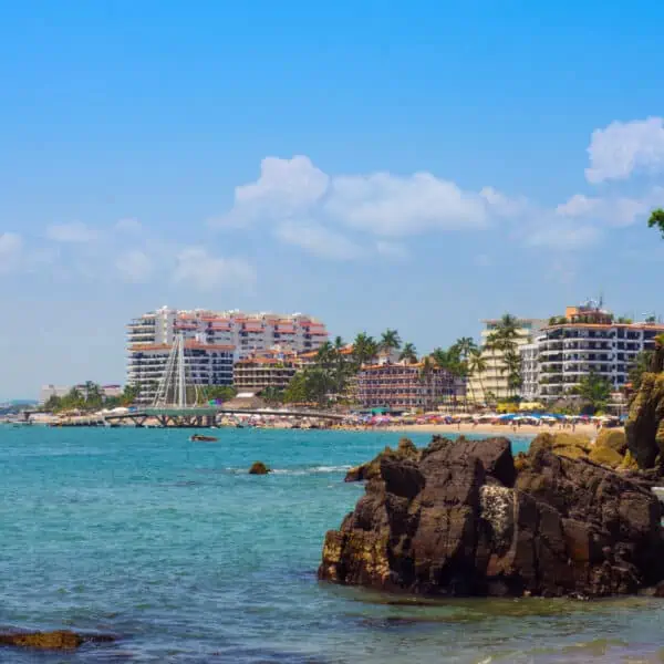 7 Great Puerto Vallarta Resorts on Mexico’s Pacific Coast