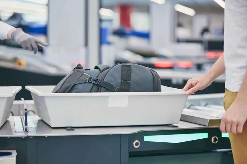 airport security checkpoint baggage scanner