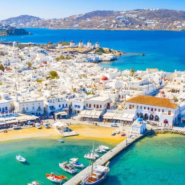 Mykonos, Greece Vacation: Luxury, Relaxation, and Nightlife